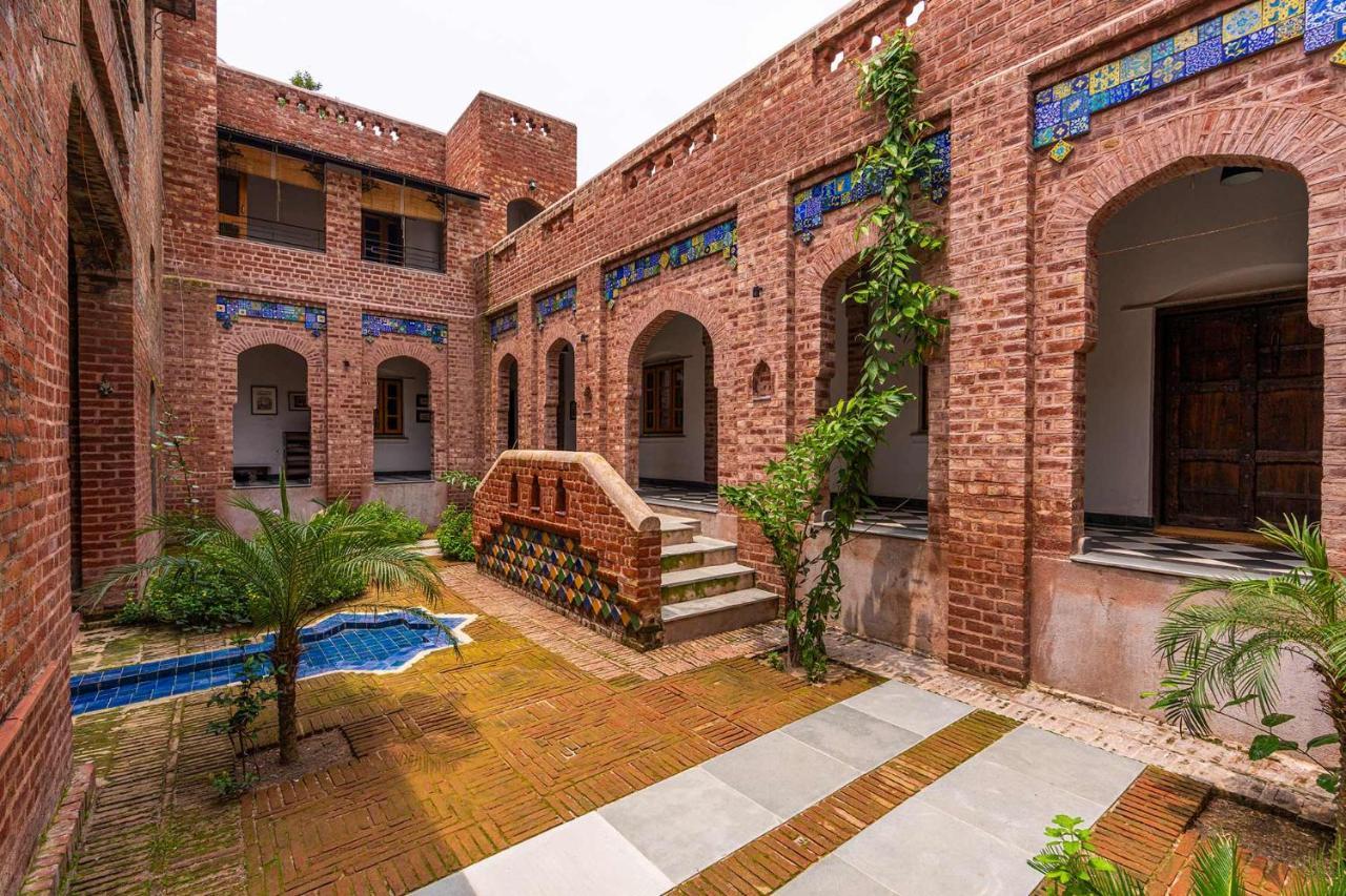 Stayvista'S Peepal Haveli - Rustic Kothi With Terrace, Breathtaking View & Bonfire Narainpur  Exterior foto